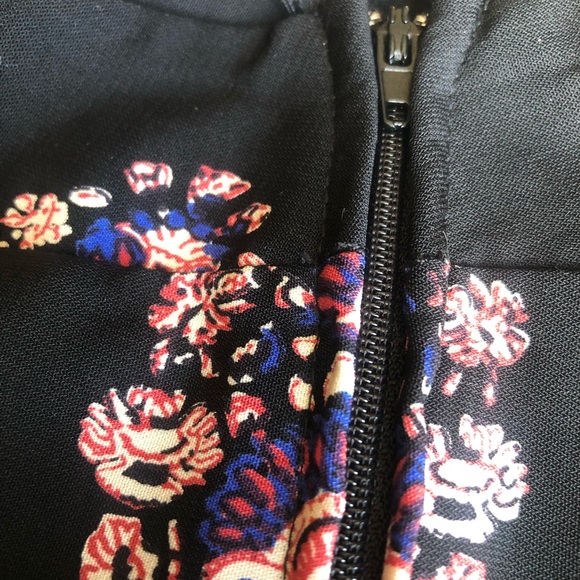 Charlotte Russe bohemian printed pants - Picture 4 of 4